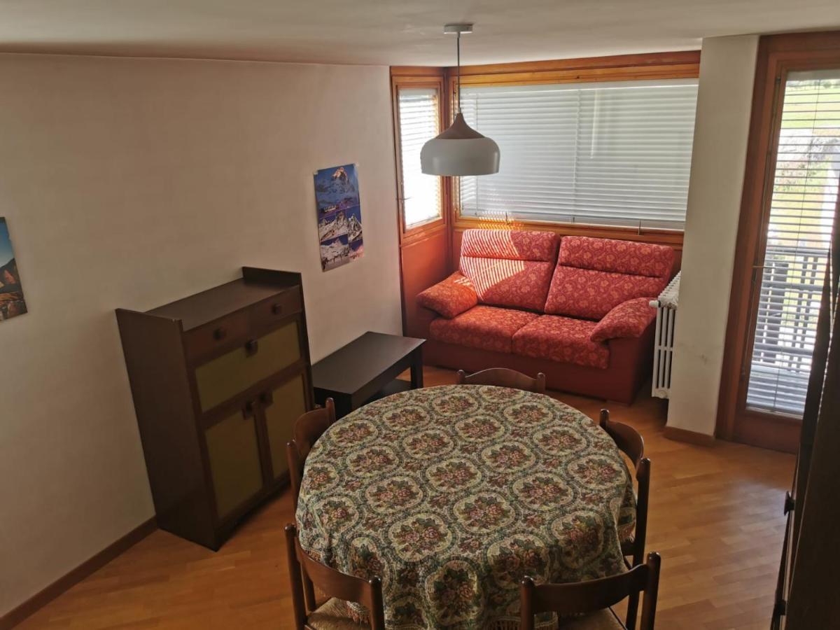 Homey Apartment In The Heart Of Cervinia ブレウイル・チェルヴィナイア エクステリア 写真