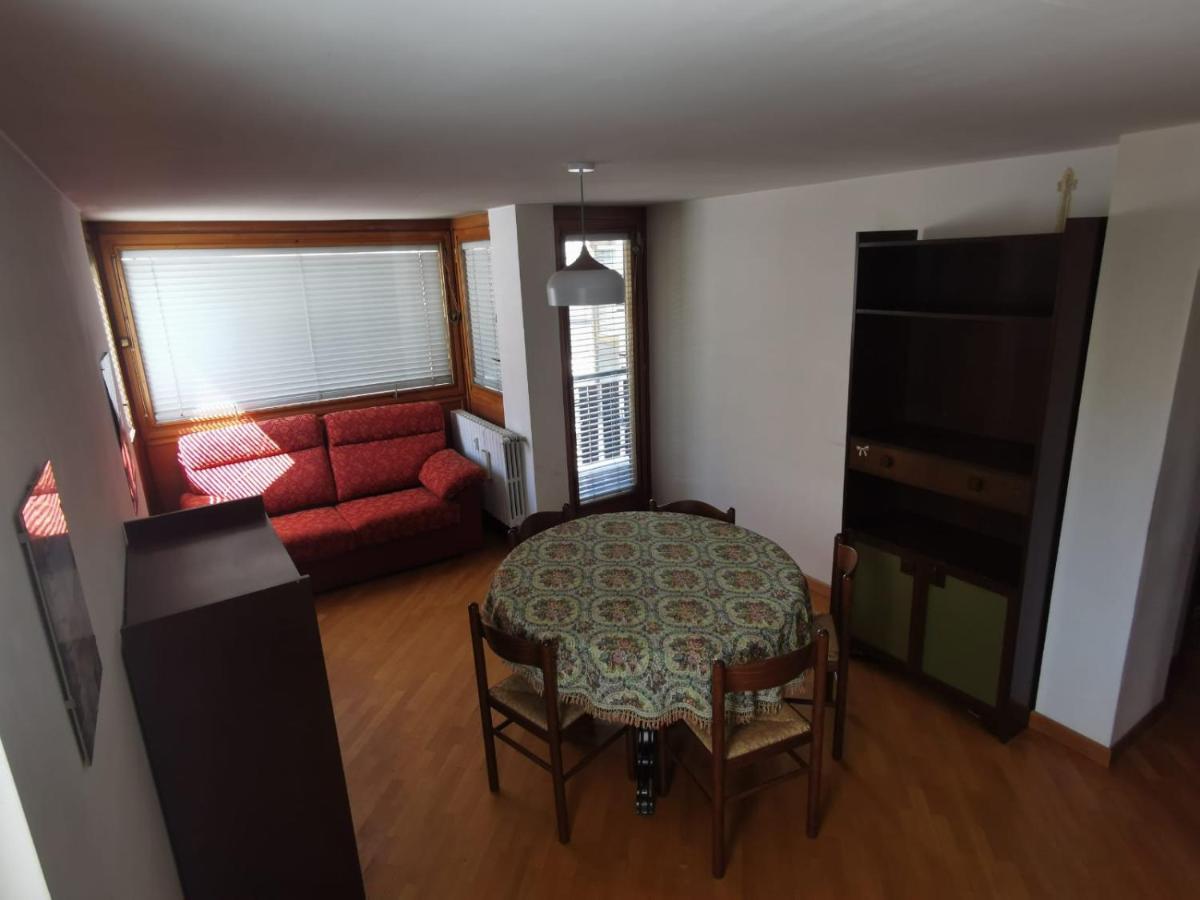 Homey Apartment In The Heart Of Cervinia ブレウイル・チェルヴィナイア エクステリア 写真